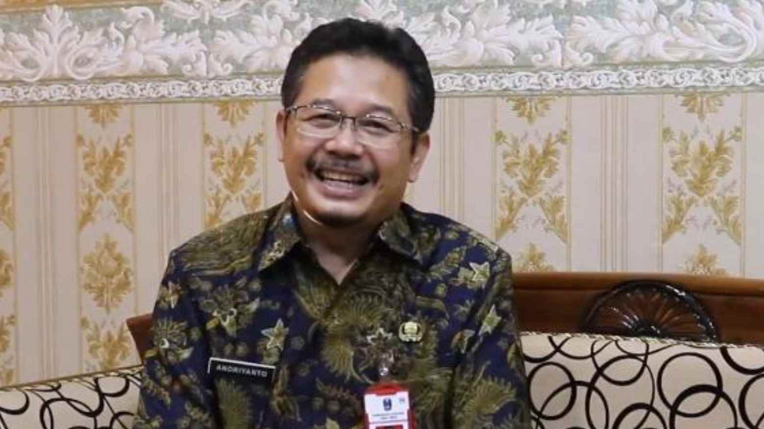 Gubernur Khofifah Larang Pernikahan Dini di Jatim