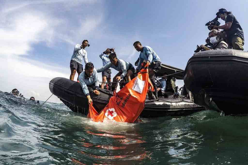 Operasi Pencarian Sriwijaya Air SJ 182 Resmi Dihentikan