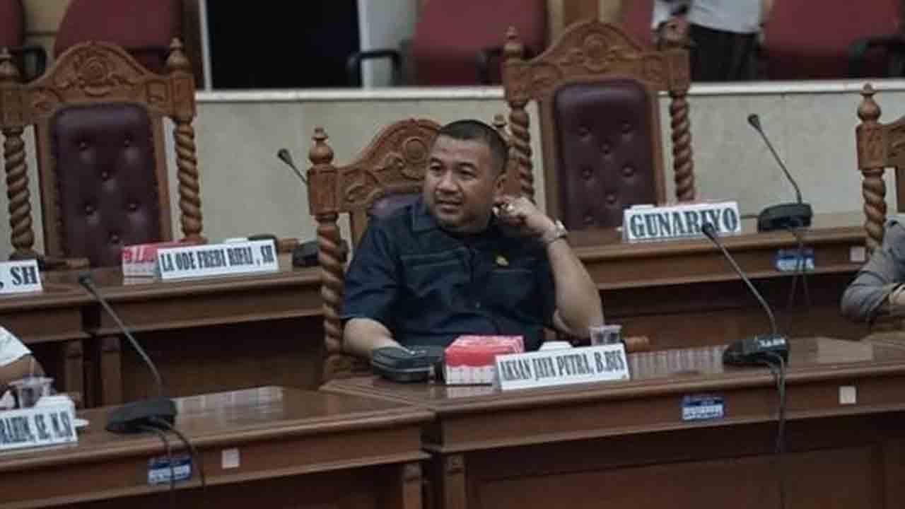 Siap Maju Pilwali Kendari, AJP Tunggu Tahapan KPU