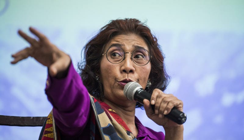 Susi Pudjiastuti Ajak Netizen Tinggalkan Abu Janda