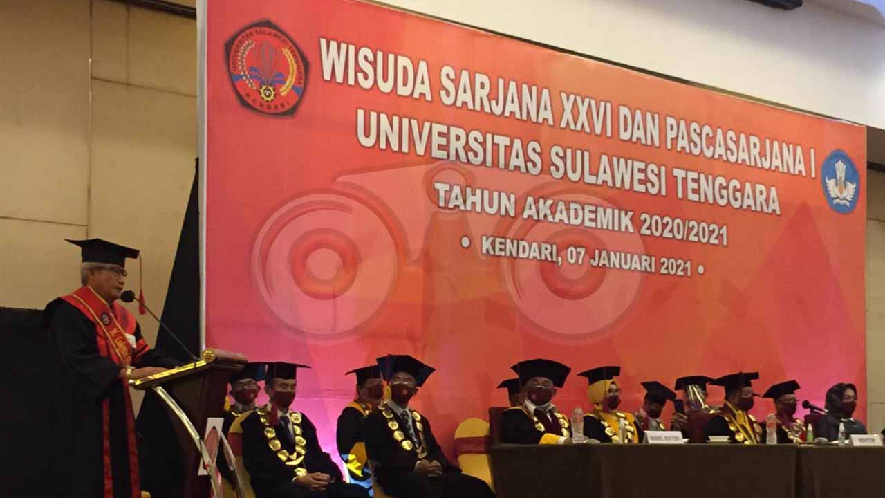 Wagub Sultra Raih Gelar Magister Hukum