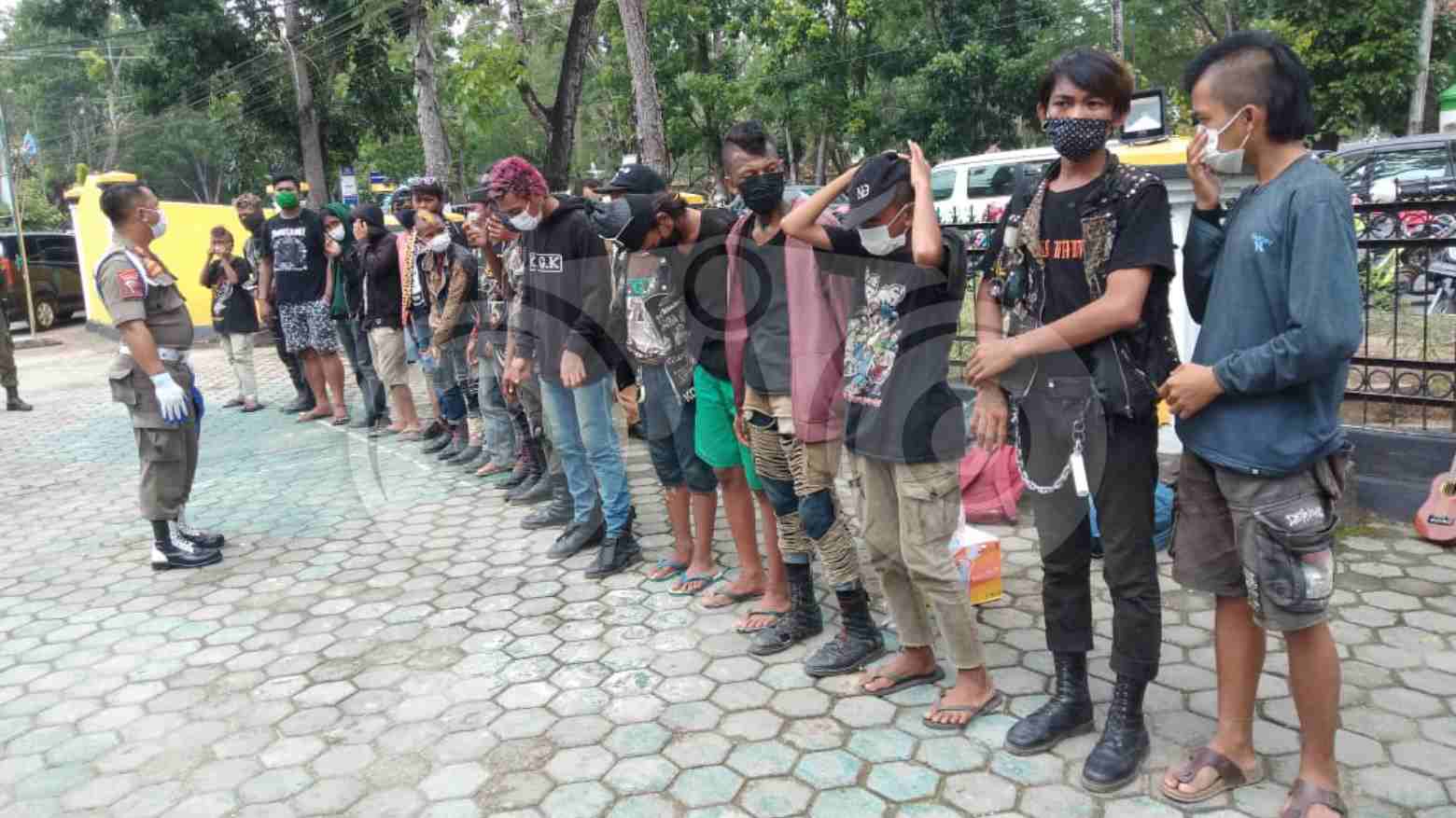 Anak Punk Kedapatan Belum Pulang di Daerahnya Bakal Didenda 50 Juta dan Kurungan 6 Bulan