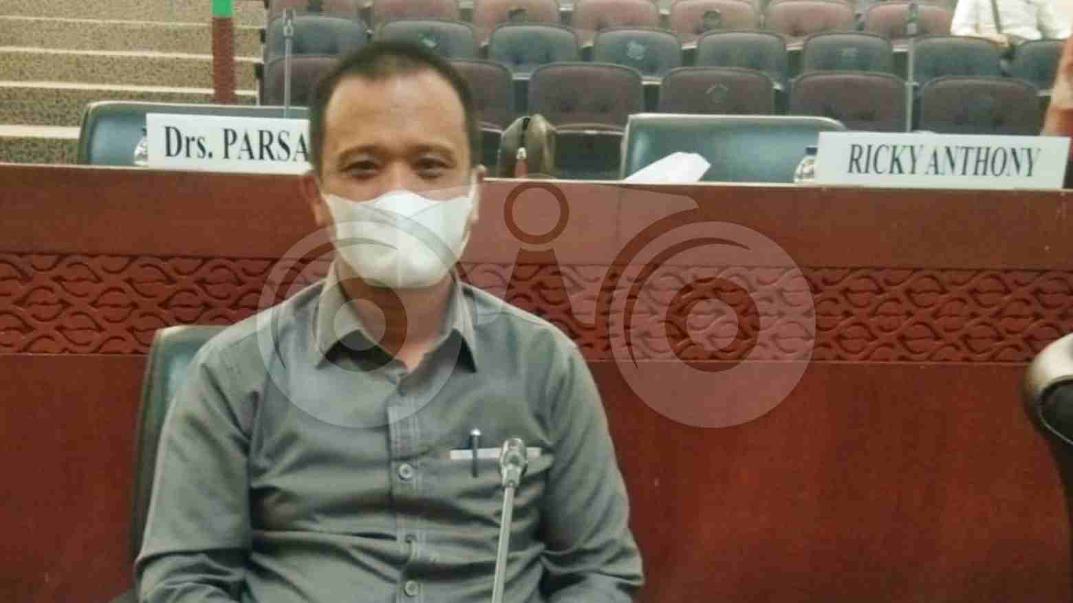 Anggota Dewan Ini Tolak Laptop karena Bukan Kebutuhan Penting