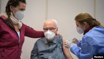 Ini Link Pendaftaran Vaksin COVID-19 untuk Lansia di 34 Provinsi