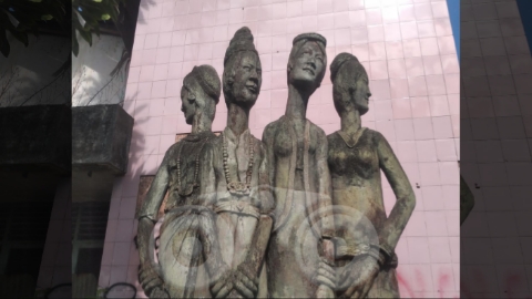 Mistik: Cerita Patung Perempuan di Kota Lama yang Sering Menangis