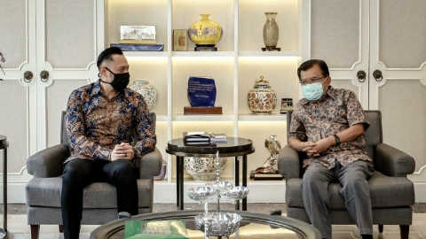 AHY Berkunjung ke Kediaman Jusuf Kalla, Ada Apa?
