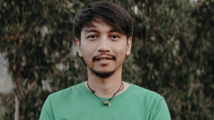 Bagaimana Cara Berhenti Merokok yang Benar? Begini Pengalaman Fiersa