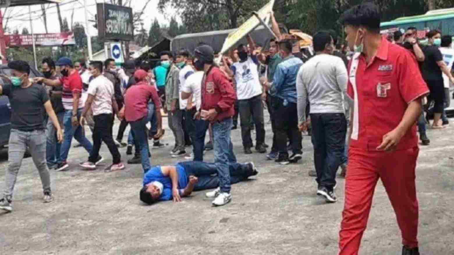 Dua Kubu Massa Demokrat di Sumut Bentrok