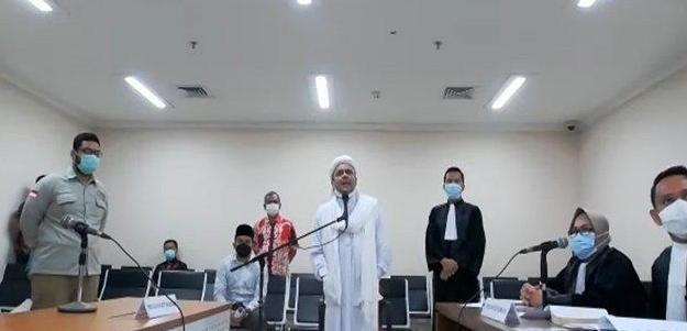Jalani Sidang Lanjutan, Habib Rizieq Marahi Jaksa Perekam Video di Bareskrim