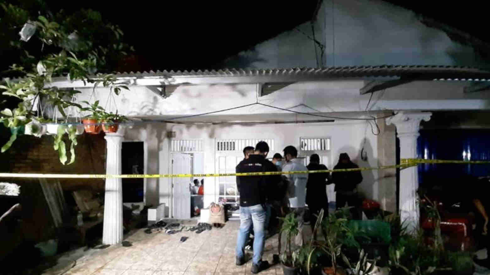 Keluarga Terduga Teroris Penyerang Mabes Polri Diperiksa