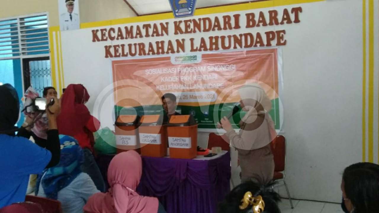 Kelurahan Lahundape Jadi Sosialisasi Program Pengelola Sampah Perdana di Kendari