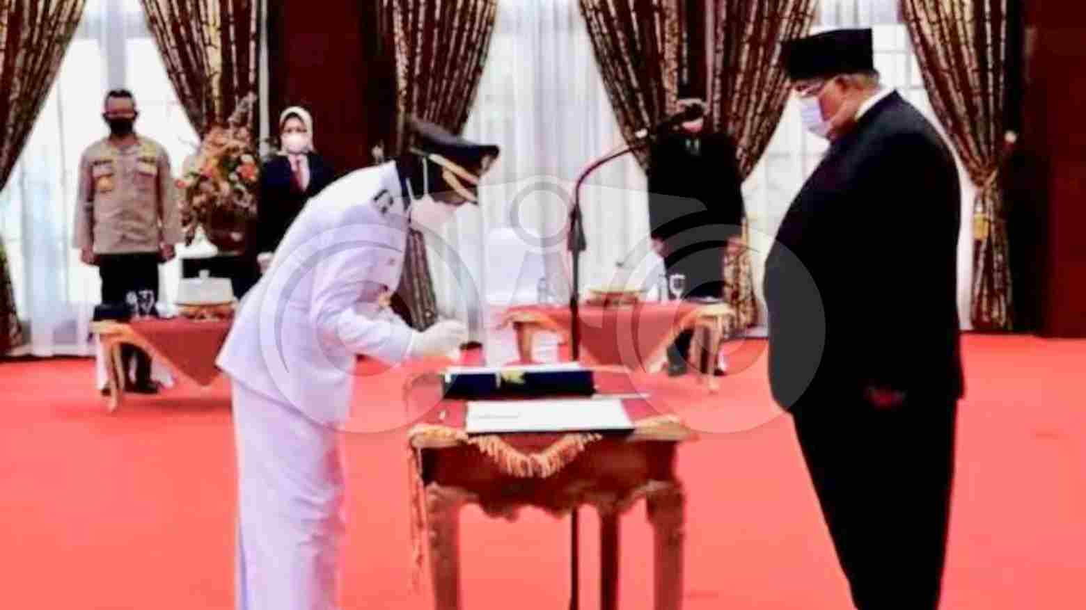 Lantik Pj Bupati Konsel, Ali Mazi: Tugasnya Sangat Terbatas