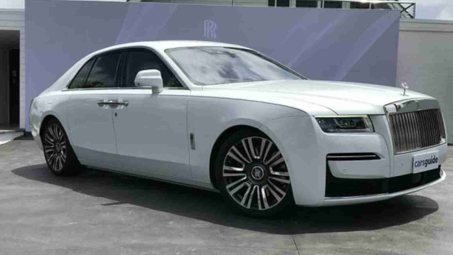 Resmi Mengaspal, Rolls-Royce Ghost Lirik Miliarder Indonesia