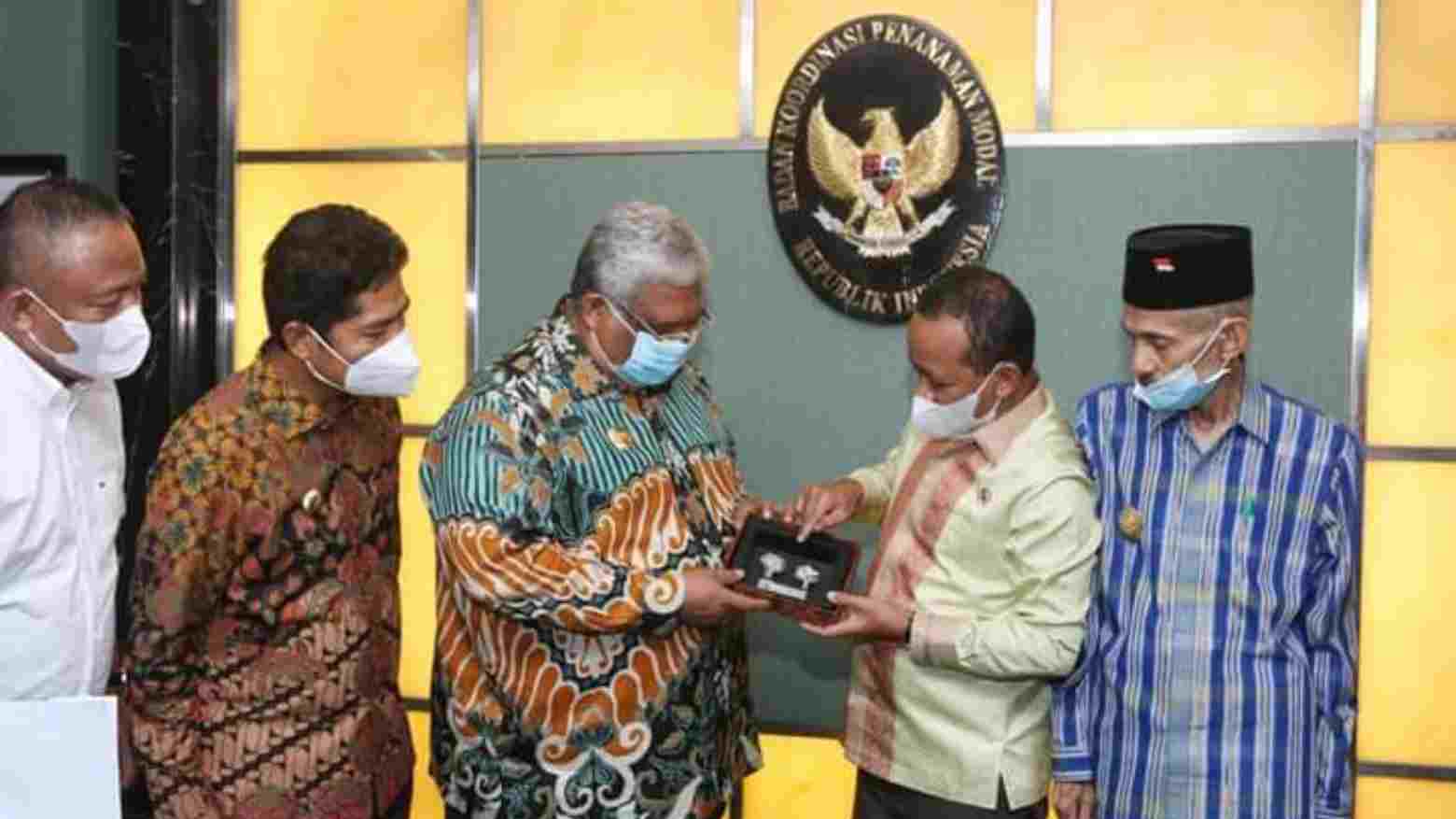 Wali Kota Baubau Bersama Gubernur Temui Sejumlah Menteri, Bahas Infrastruktur