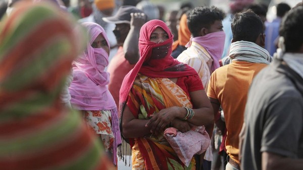 Alami Lonjakan COVID-19, 132 Warga India Masuk ke Indonesia Pakai Pesawat Carter