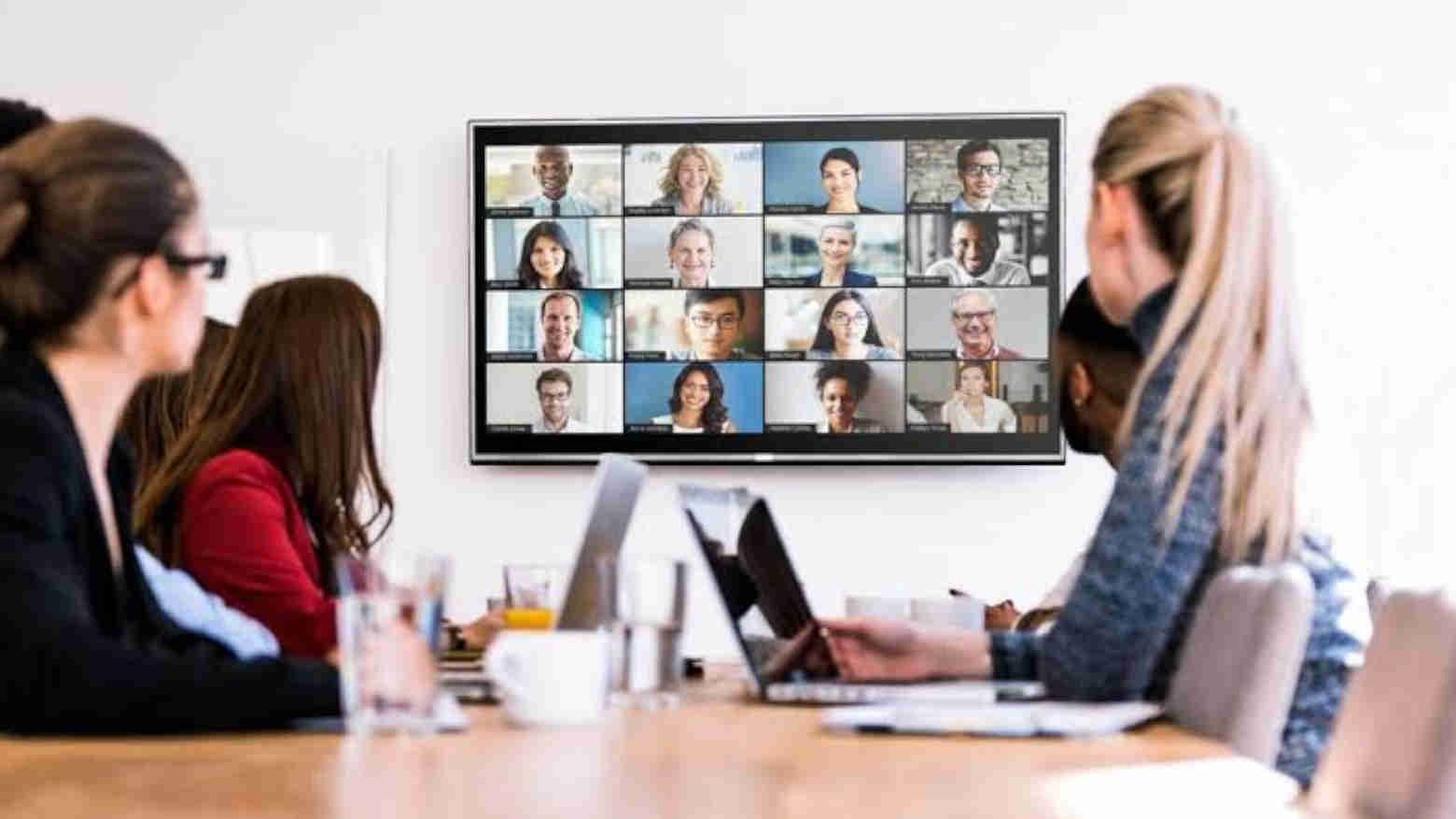 Anggota DPR Rusia Usulkan Zoom Diblokir, Ini Penyebabnya