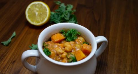 Cocok untuk Menu Sahur Anak Kos, Begini Cara Membuat Oyakodon Khas Jepang