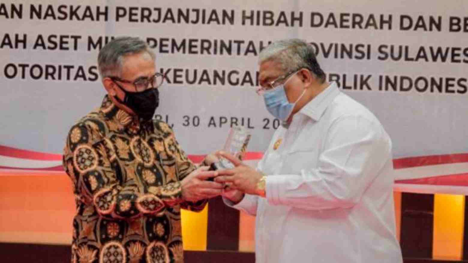 Gubernur Minta OJK Besarkan Bank Sultra