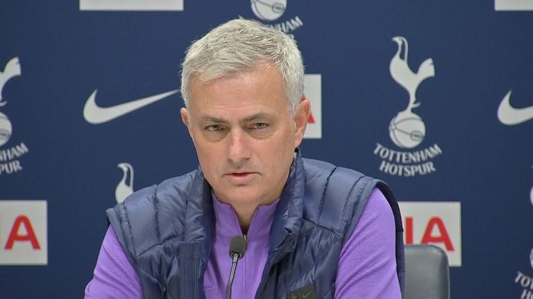 Tolak Bawa Pemain ke Tempat Latihan, Jose Mourinho Dipecat Totenham Hotspur