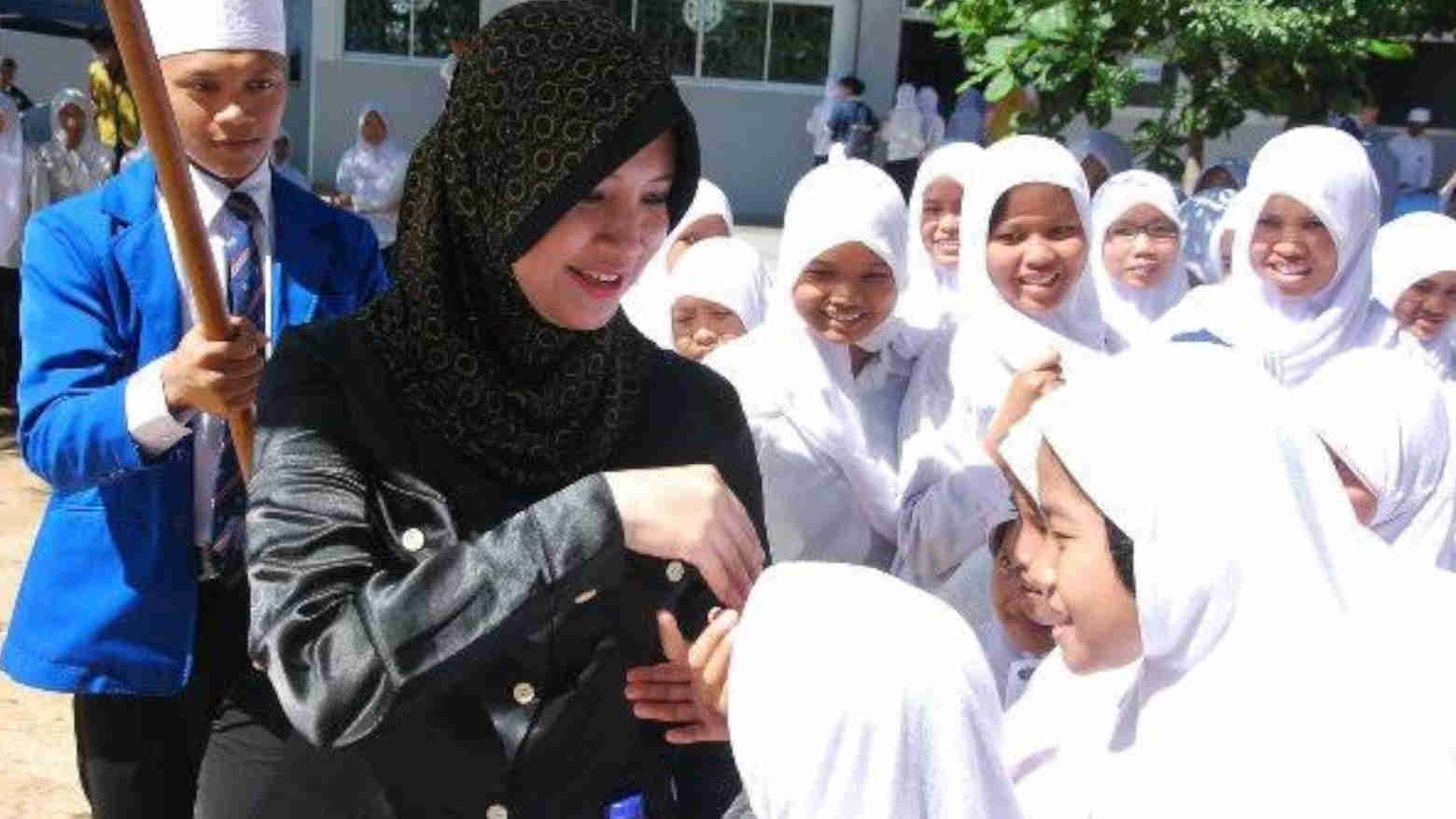 Umi Waheeda, Sosok Muslimah Inspiratif yang Hidupi Ribuan Santri Secara Gratis