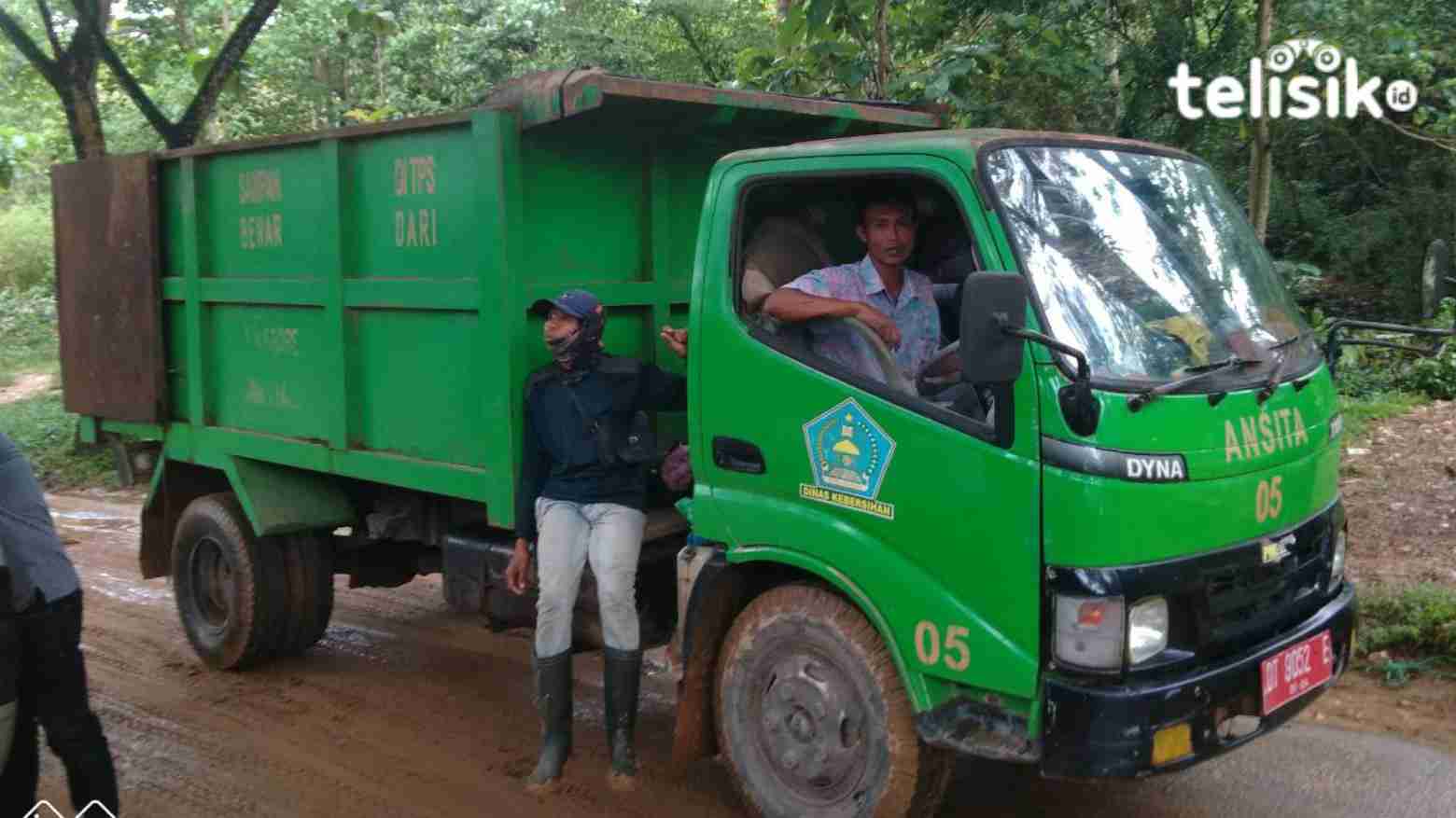 Bertugas saat Lebaran, Petugas Kebersihan Diberi Honor Lembur