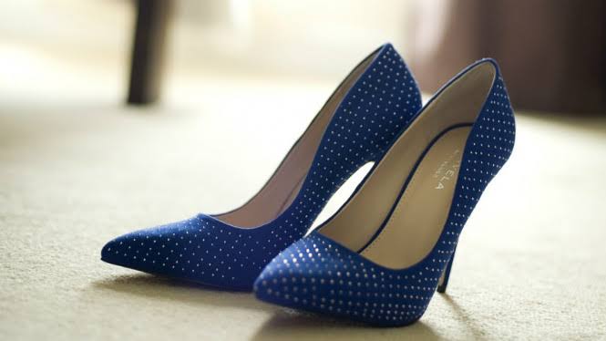 Fakta Unik di Balik Sepatu Hak Tinggi, Awalnya Dipakai Pria