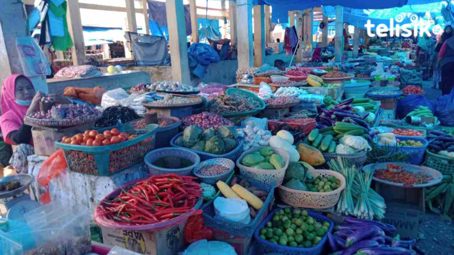 Jelang Idul Fitri Harga Kebutuhan Pokok di Kolut Cenderung Stabil