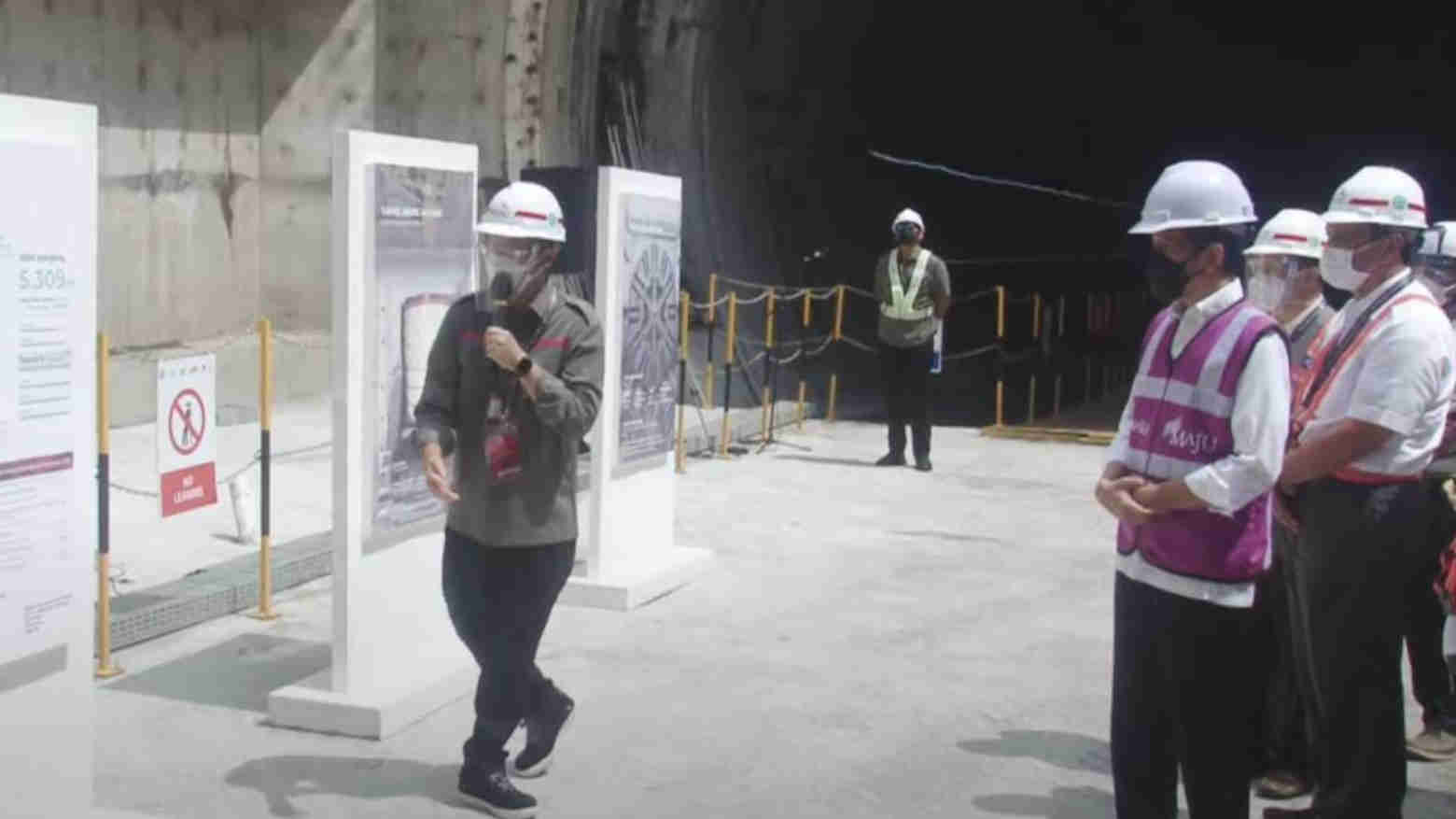 Jokowi: Kereta Cepat Jakarta – Bandung Sudah Bisa Diujicobakan 2022