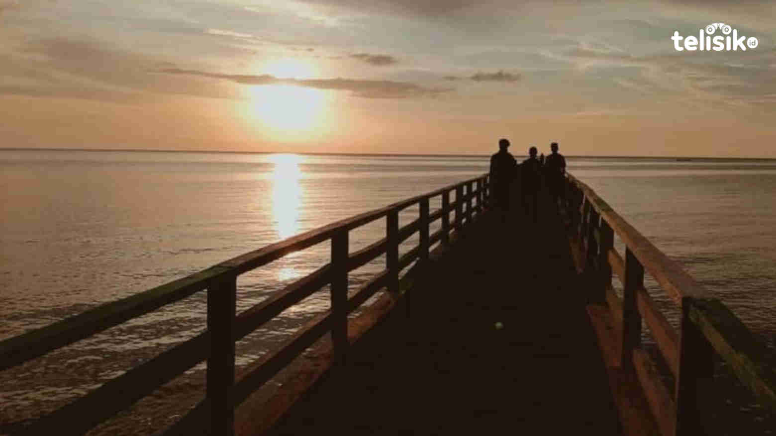 Keindahan Sunset di Jembatan Bakau Kabaena