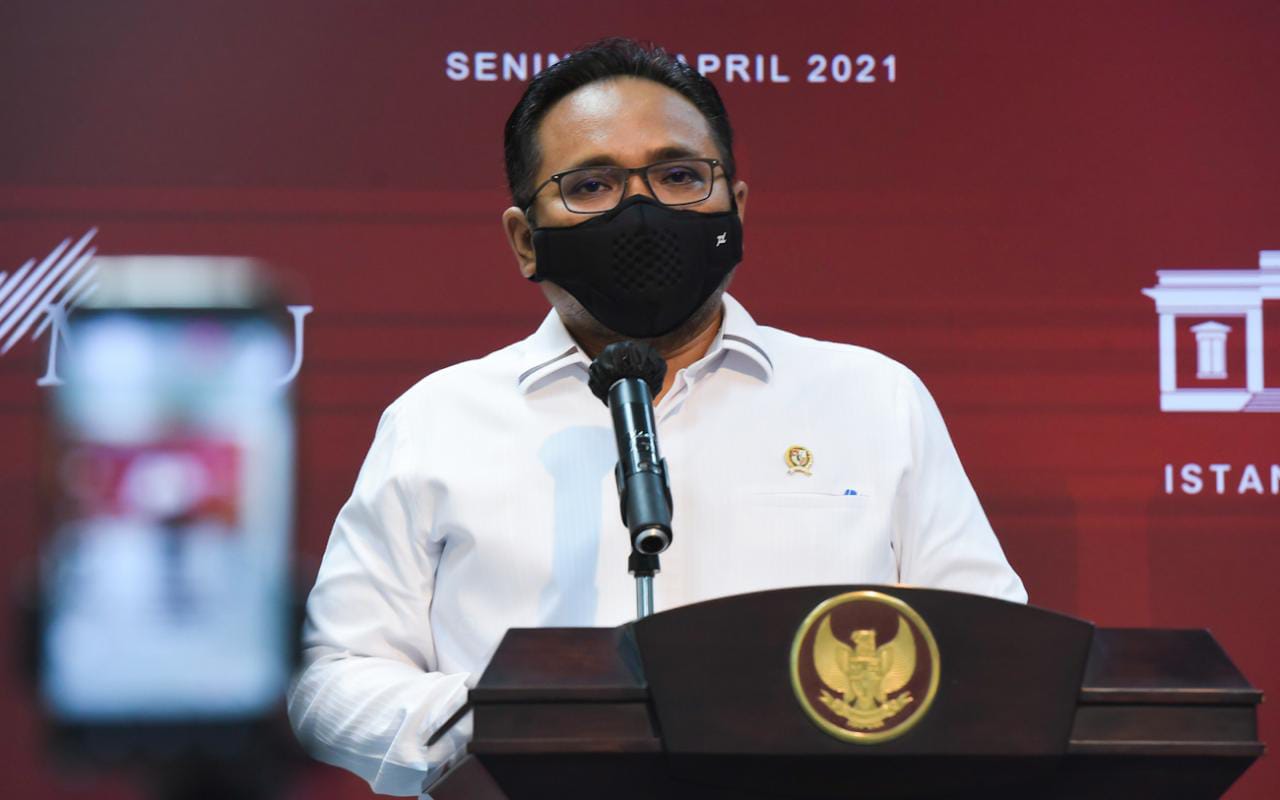 Menag Terbitkan Edaran Panduan Salat Idul Fitri di Masa Pandemi