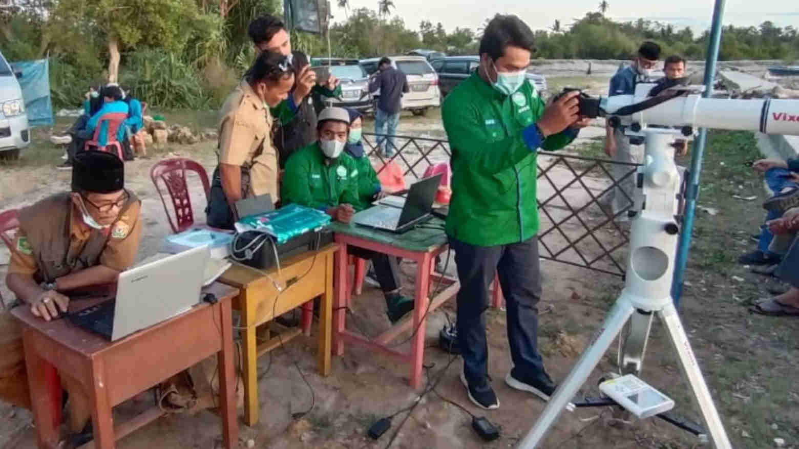 Pantau dari Pantai Wolulu Kolaka, Hilal Tidak Terlihat