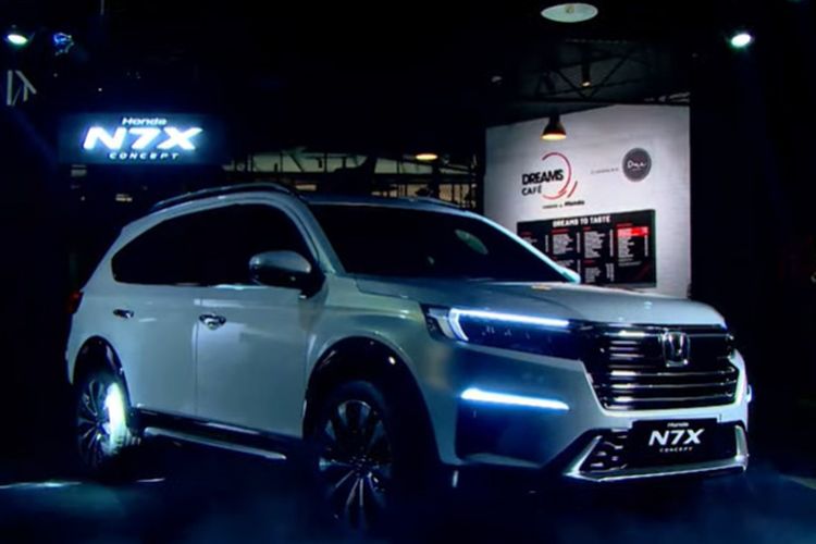 Pertama di Dunia, Honda Luncurkan N7X Concept untuk Konsumen Indonesia