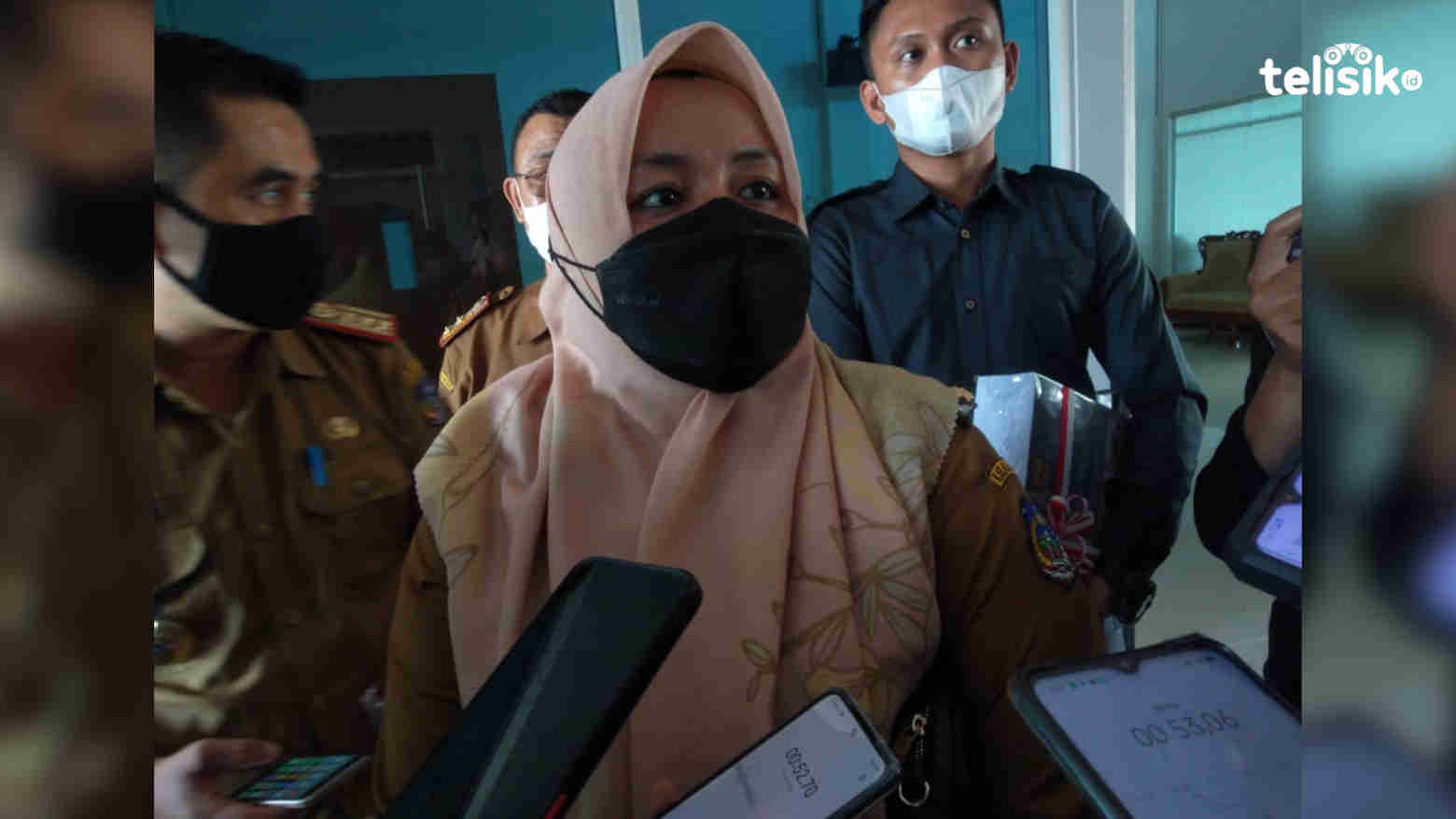 Plt Bupati Koltim Doakan Wakilnya dari Istri Almarhum