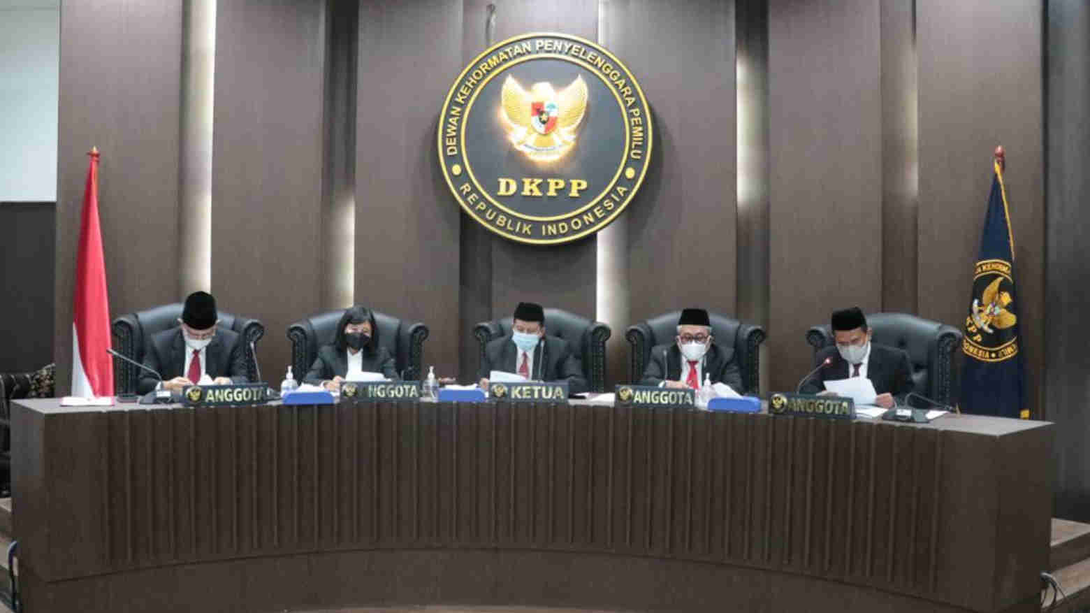 Perayaan HUT ke-9, DKPP Beri Piagam Penghargaan Telisik.id