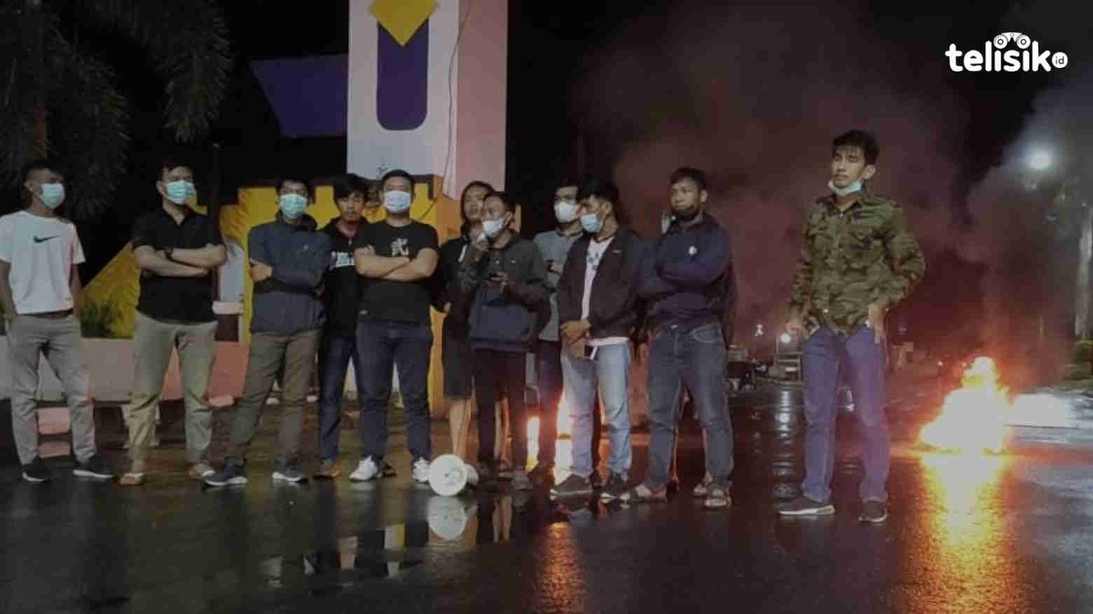 Demo Tolak Munas Kadin Terus Berlanjut di Perbatasan Kendari-Konsel