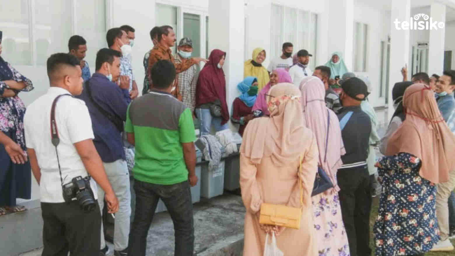 Dewan Kendari Putuskan Tunda Pembongkaran Karamba Warga