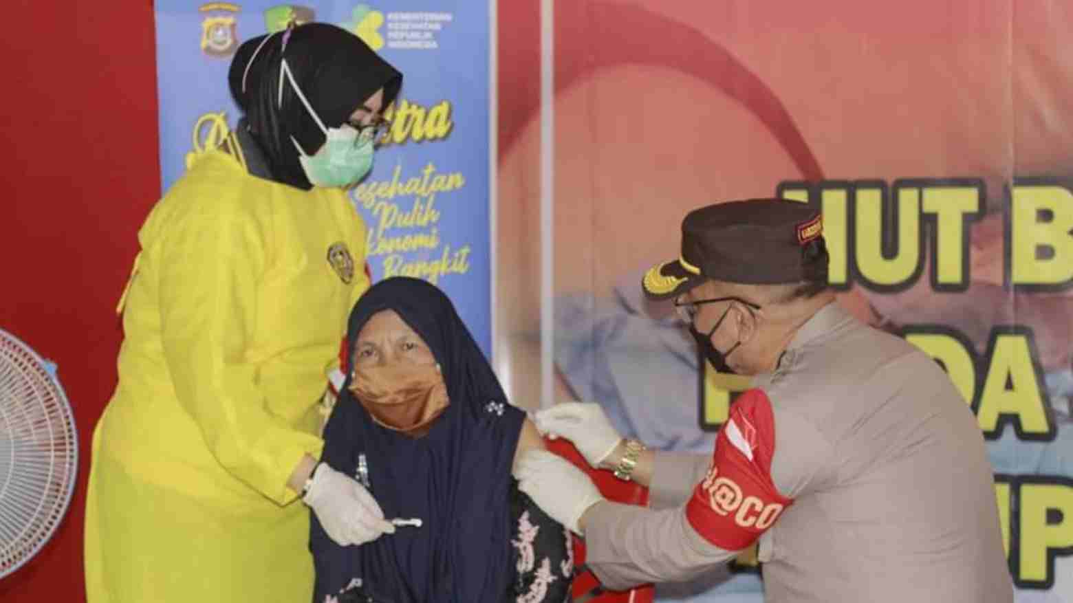 Mau Berurusan Administrasi di Kantor Kecamatan Konsel? Wajib Lampirkan Bukti Vaksin