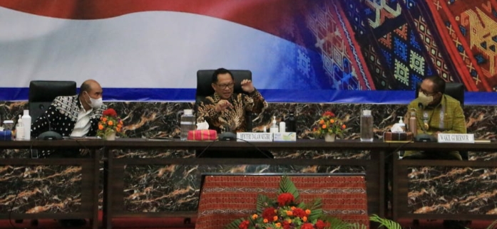 Mendagri dan Gubernur NTT Bahas Realisasi APBD, Pemda Manggarai Dapat Apresiasi Khusus