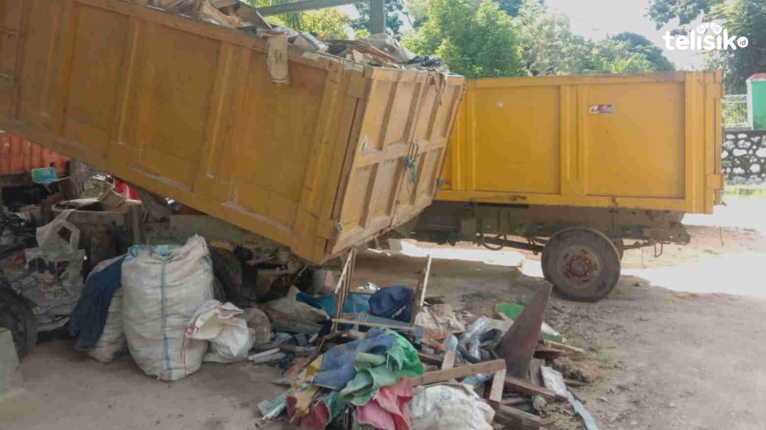 Petugas Kewalahan Tangani Sampah Warga Muna yang Capai 56 Kubik Per Hari