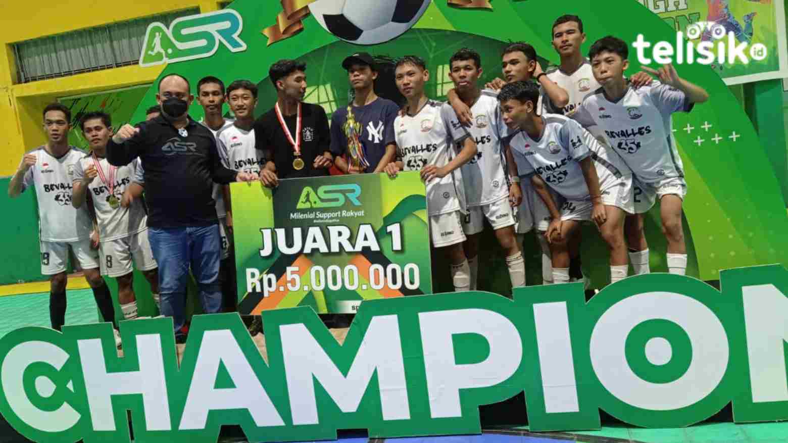SMA 3 Kendari Juara 1 Milenial Futsal High School 2021