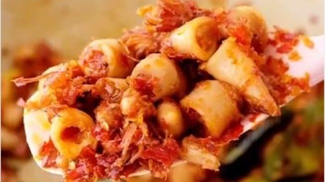 Nikmat Disantap dengan Nasi Hangat, Ini Resep Sambal Cumi Balado