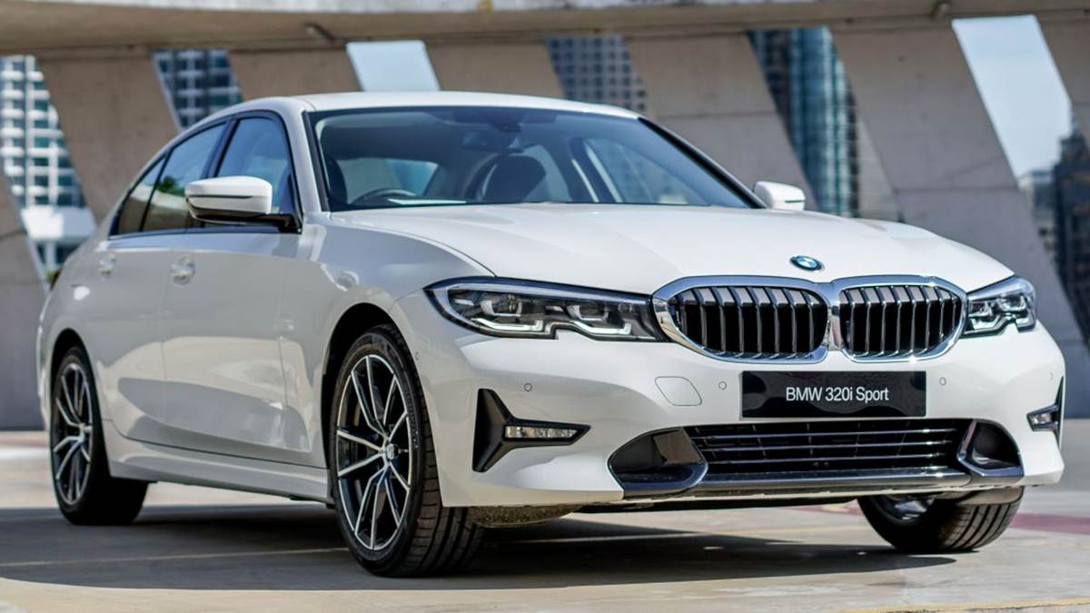 Mendadak Jatuh Miskin, Orang Kaya Ini Jual BMW hingga Mercy dengan Harga Obral