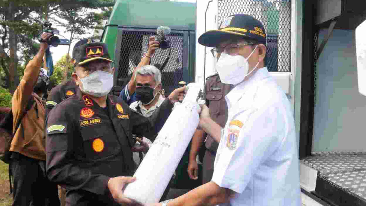 Atasi Kelangkaan, Kejati DKI Jakarta Sediakan Mobil Pengisian Ulang Tabung Oksigen