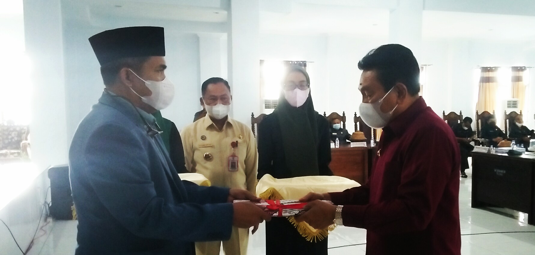 Di Hadapan DPRD, Bupati Buton Utara Jelaskan Raperda RPJMD 2021-2026