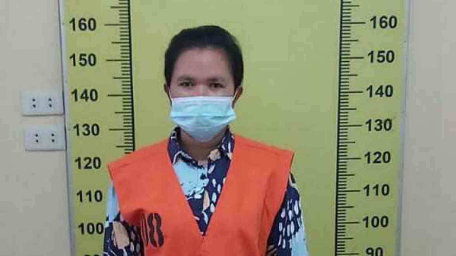 Ibu Rumah Tangga Ditangkap Polisi di Rumahnya Gara-Gara Ini