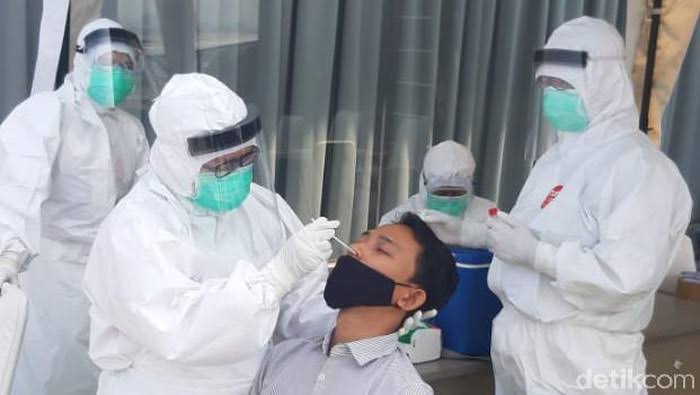 Masih Tinggi, Kasus Baru COVID-19 Hari Ini Bertambah 124 Orang