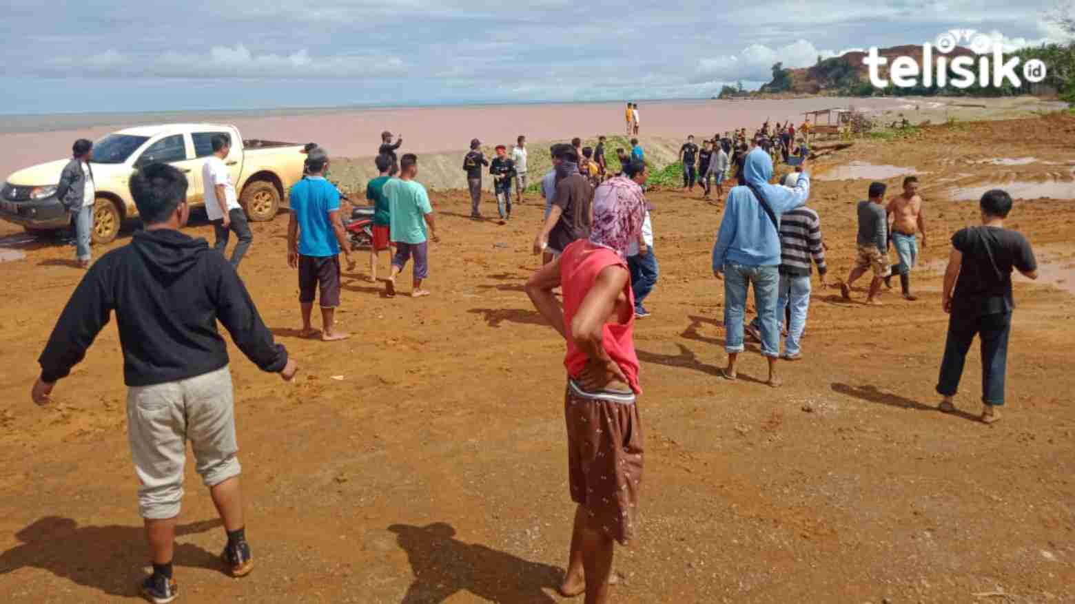 Merasa Dirugikan, Puluhan Nelayan Bersama Tamalaki Duduki Jetty PT Riota