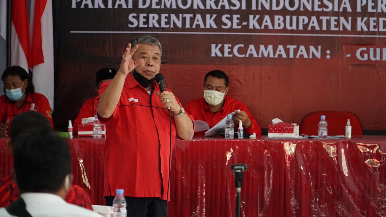 PDIP Jatim Tempuh Jalur Hukum Pelaku Vandalisme Baliho Puan Maharani