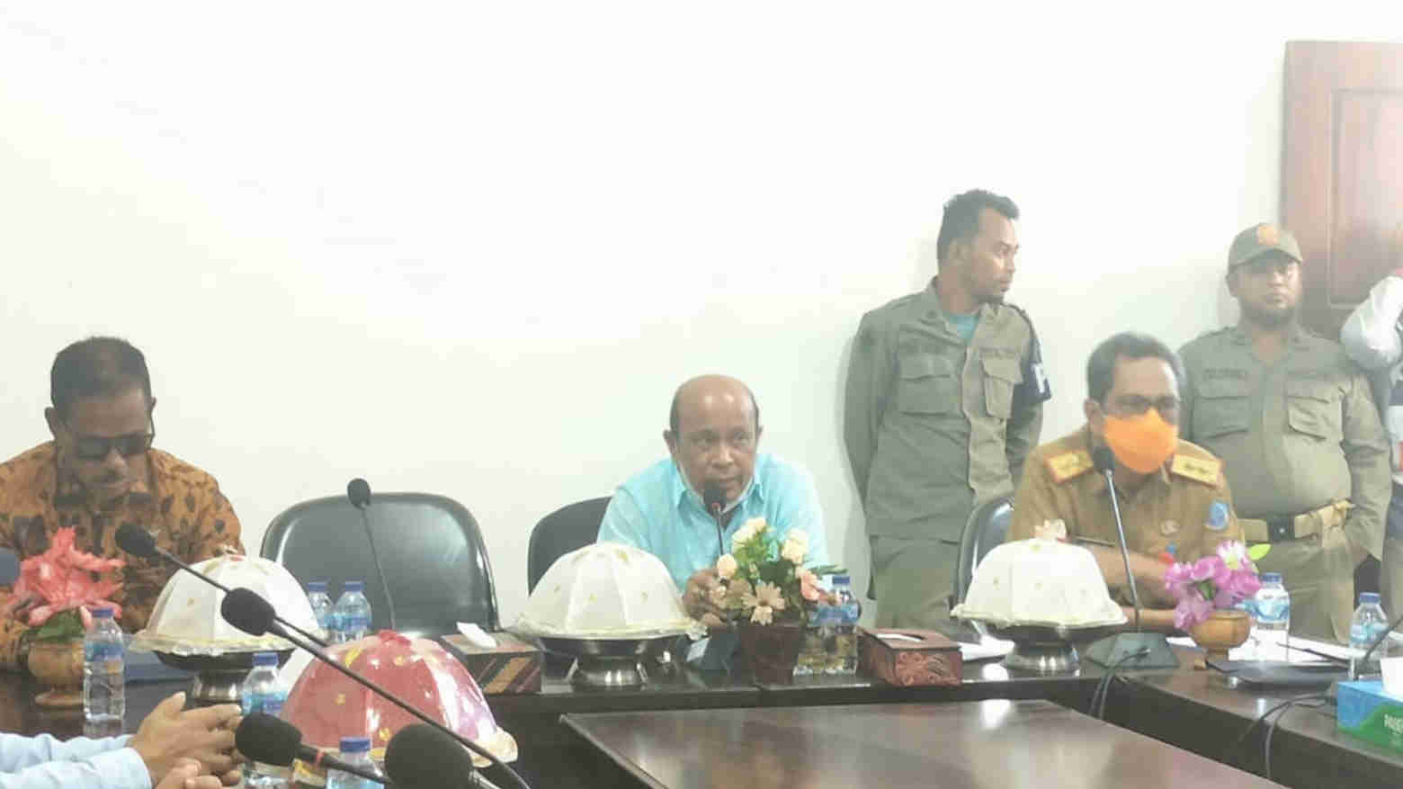 Pembahasan LKPD Pemda Busel Bersama DPRD Telah Dilaksanakan
