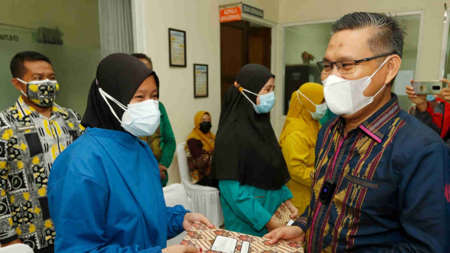 Pemkot Kendari Bayar Insentif Nakes COVID-19 Tiga Bulan Sekaligus